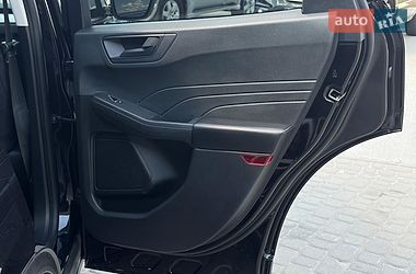 Позашляховик / Кросовер Ford Escape 2021 в Львові