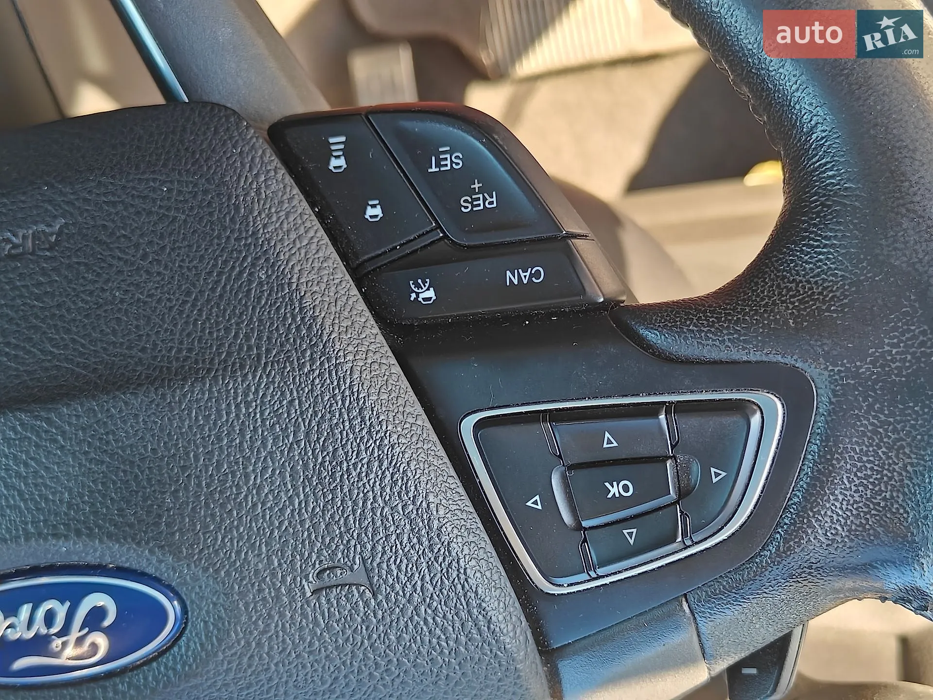 2018 Ford Escape - мініатюра 16