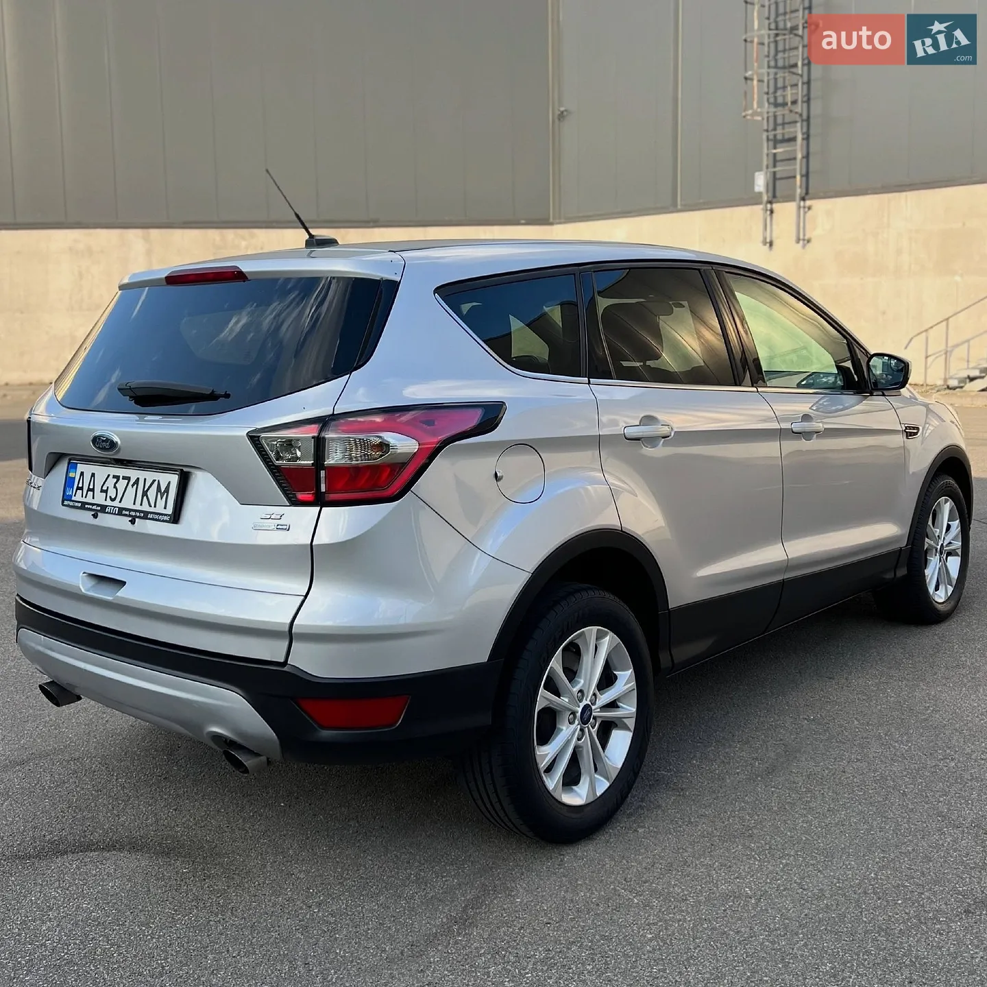 2017 Ford Escape - мініатюра 8