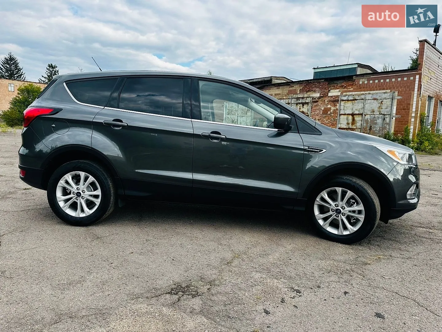 2019 Ford Escape - мініатюра 16