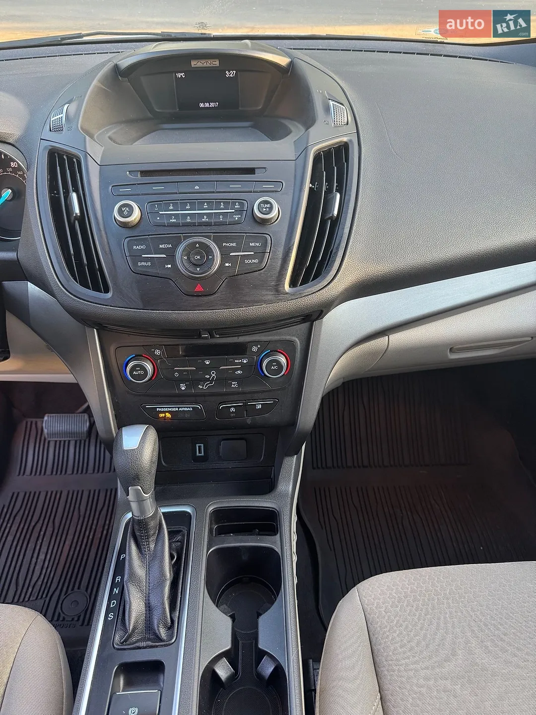 2017 Ford Escape - мініатюра 18