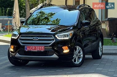 Позашляховик / Кросовер Ford Escape 2018 в Дрогобичі
