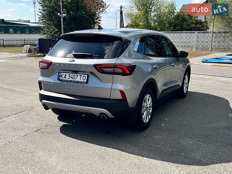 Позашляховик / Кросовер Ford Escape 2023 в Василькові