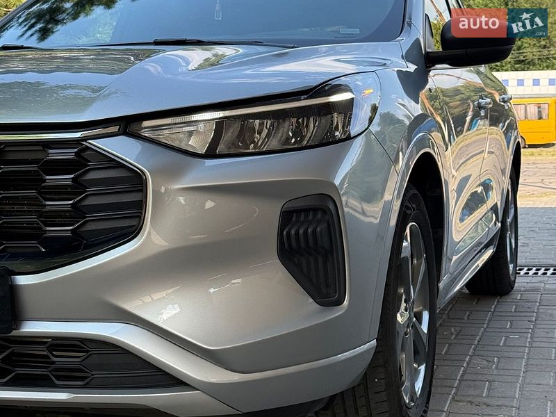 Внедорожник / Кроссовер Ford Escape 2024 в Днепре