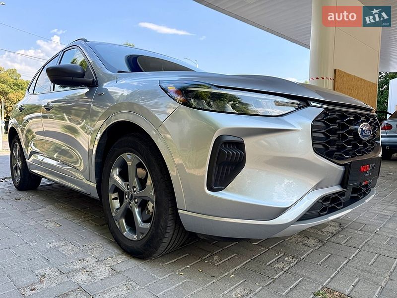 Внедорожник / Кроссовер Ford Escape 2024 в Днепре