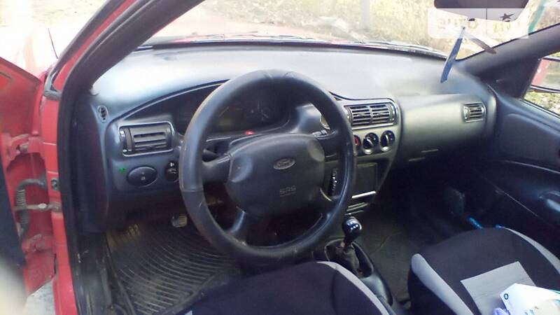 Грузовой фургон Ford Escort Express 2000 в Черновцах фото 8 Грузовой фургон Ford Escort Express 2000 в Черновцах