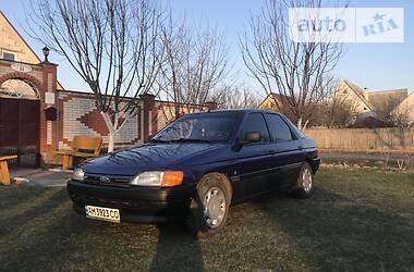 Хетчбек Ford Escort 1991 в 