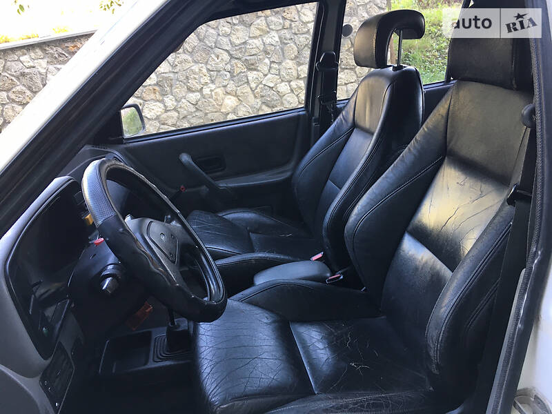 Хэтчбек Ford Escort 1988 в Збараже