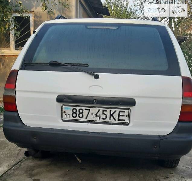 Универсал Ford Escort 1995 в Пирятине
