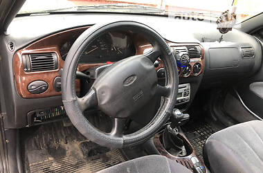 Универсал Ford Escort 1995 в Ровно