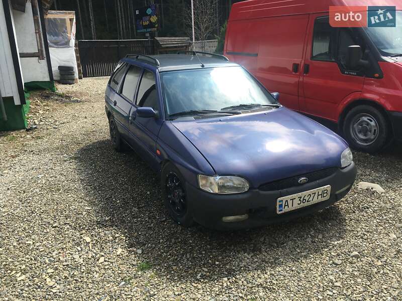 Ford Escort 1998