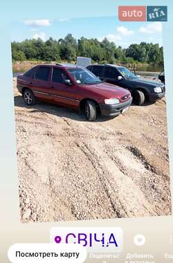 Хэтчбек Ford Escort 1994 в Калуше