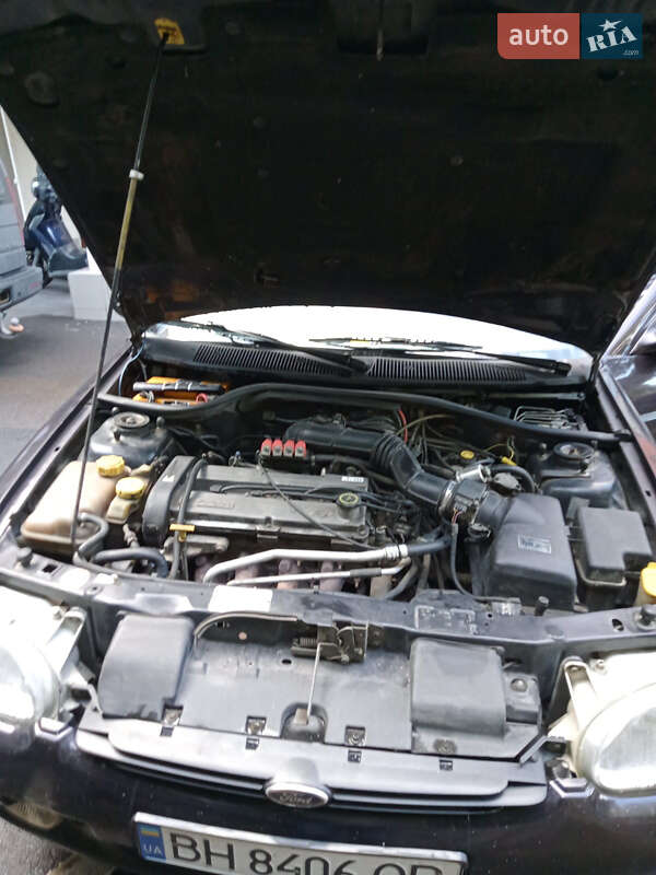 Универсал Ford Escort 1998 в Одессе