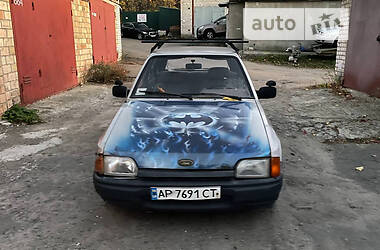 Лифтбек Ford Escort 1986 в 