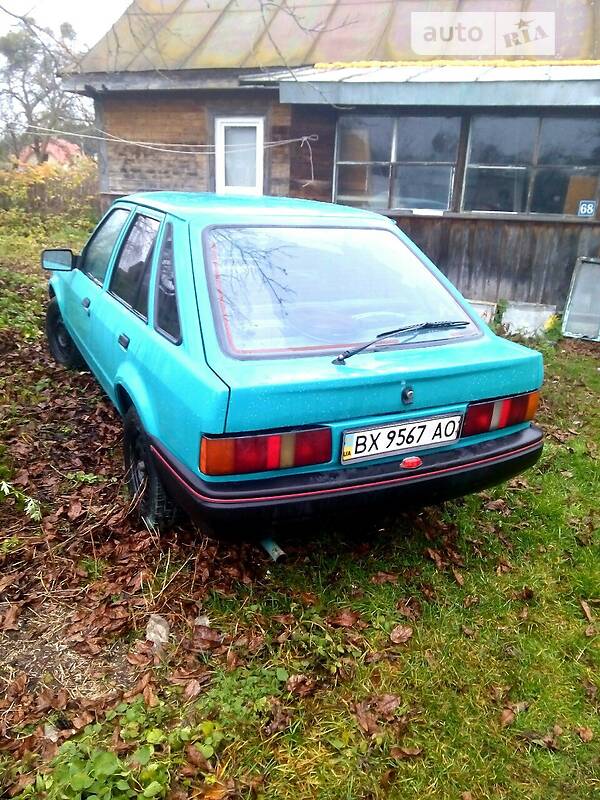 Хетчбек Ford Escort 1989 в Ковелі