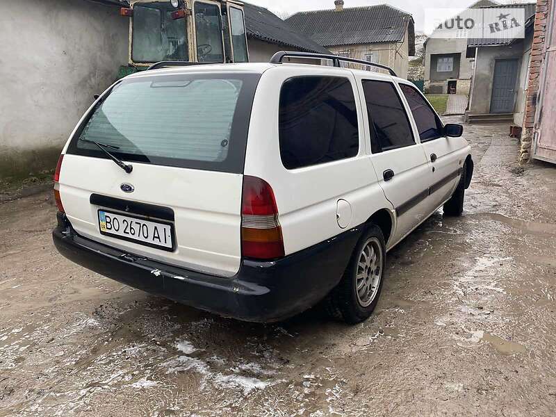Универсал Ford Escort 1996 в Бережанах