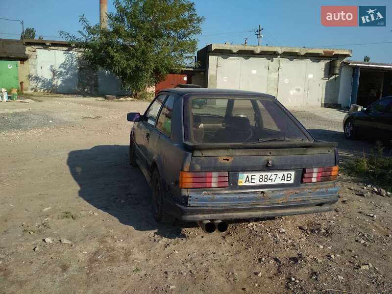 Хетчбек Ford Escort 1986 в Кривому Розі
