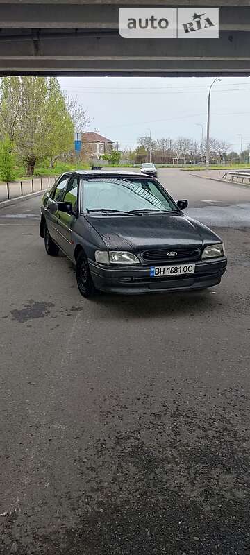 Хэтчбек Ford Escort 1994 в Одессе