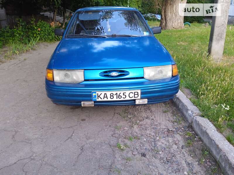 Хэтчбек Ford Escort 1994 в Василькове