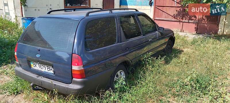 Універсал Ford Escort 1998 в Києві