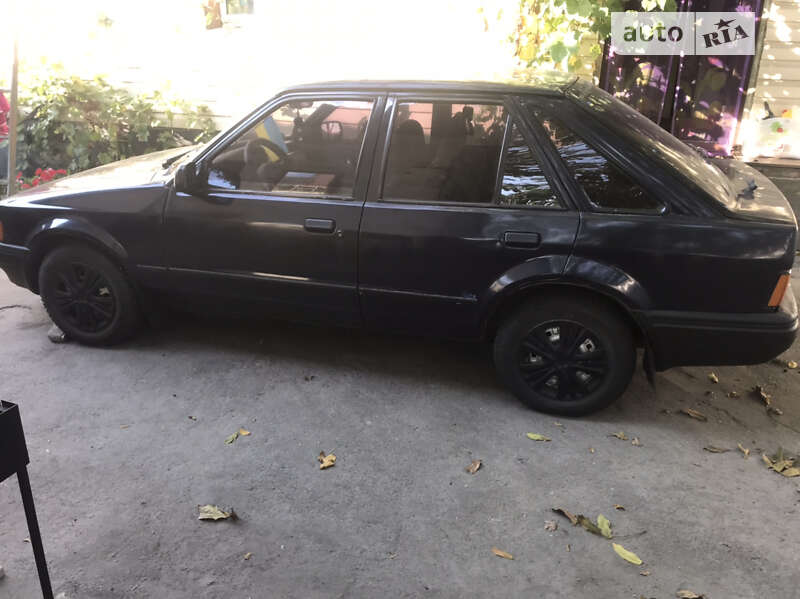 Хэтчбек Ford Escort 1989 в Броварах