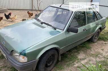 Хэтчбек Ford Escort 1987 в Владимирце