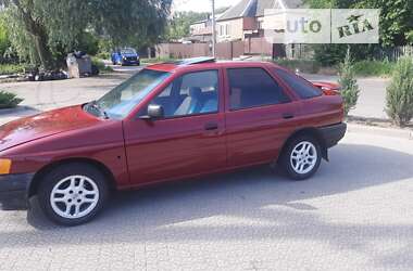 Хэтчбек Ford Escort 1991 в Полтаве