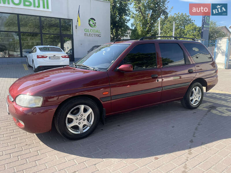 Ford Escort 1998