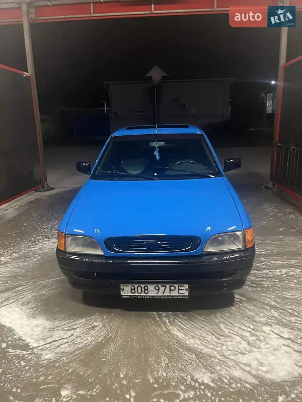 Ford Escort