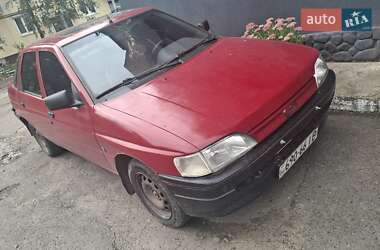 Седан Ford Escort 1991 в Калуше