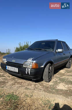 Хэтчбек Ford Escort 1988 в Полтаве