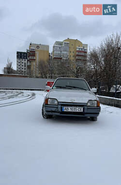 Кабриолет Ford Escort 1987 в Виннице