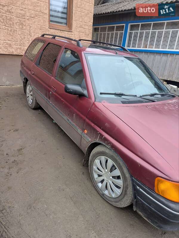 Универсал Ford Escort 1993 в Славском