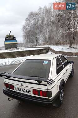 Хетчбек Ford Escort 1992 в Чуднові