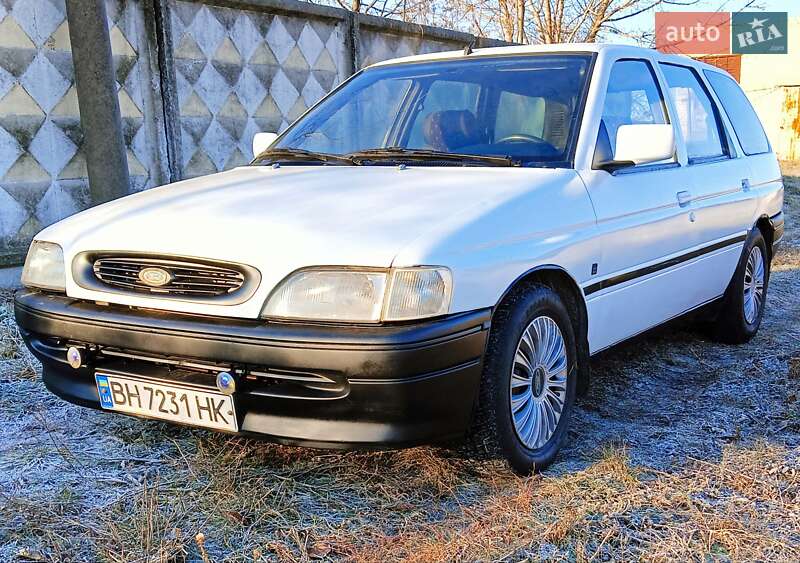 Універсал Ford Escort 1993 в Роздільній