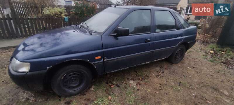 Хэтчбек Ford Escort 1995 в Бышеве