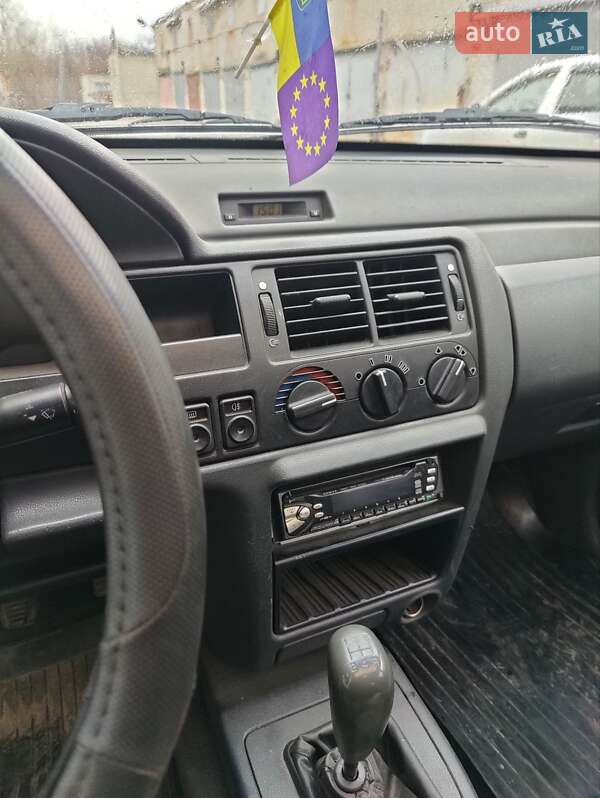 Універсал Ford Escort 1993 в Сумах
