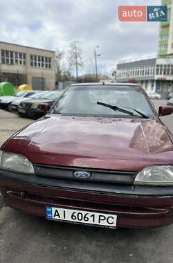 Хэтчбек Ford Escort 1990 в Киеве