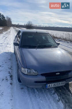 Хетчбек Ford Escort 1997 в Мурованих Курилівцях