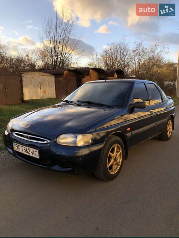 Седан Ford Escort 1996 в Івано-Франківську фото 4 Седан Ford Escort 1996 в Івано-Франківську
