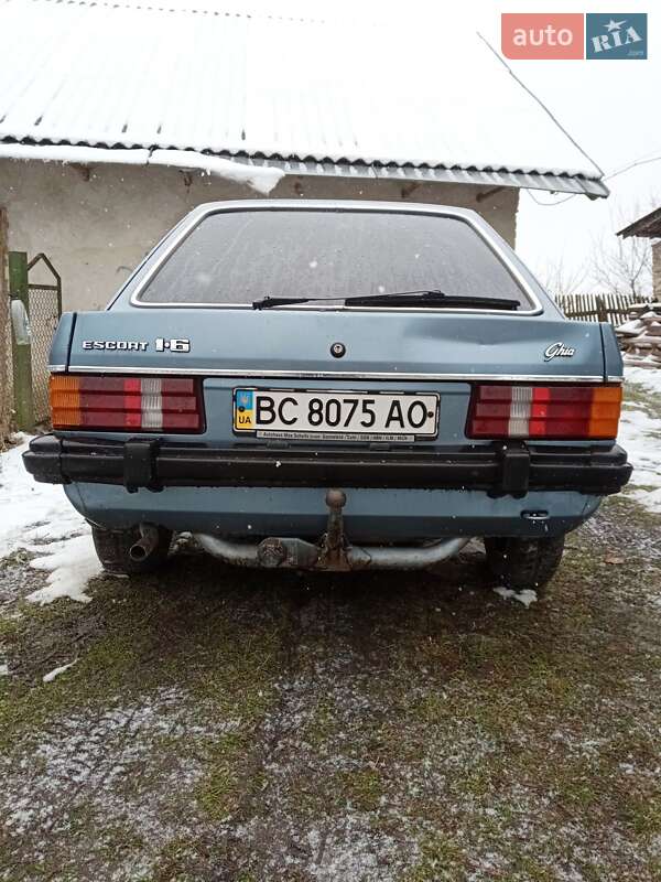 Хэтчбек Ford Escort 1983 в Перемышлянах
