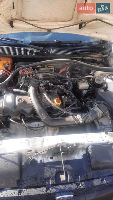 Универсал Ford Escort 1999 в Березному