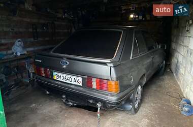 Хэтчбек Ford Escort 1981 в Недригайлове