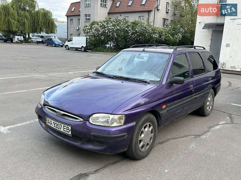 Ford Escort 1998