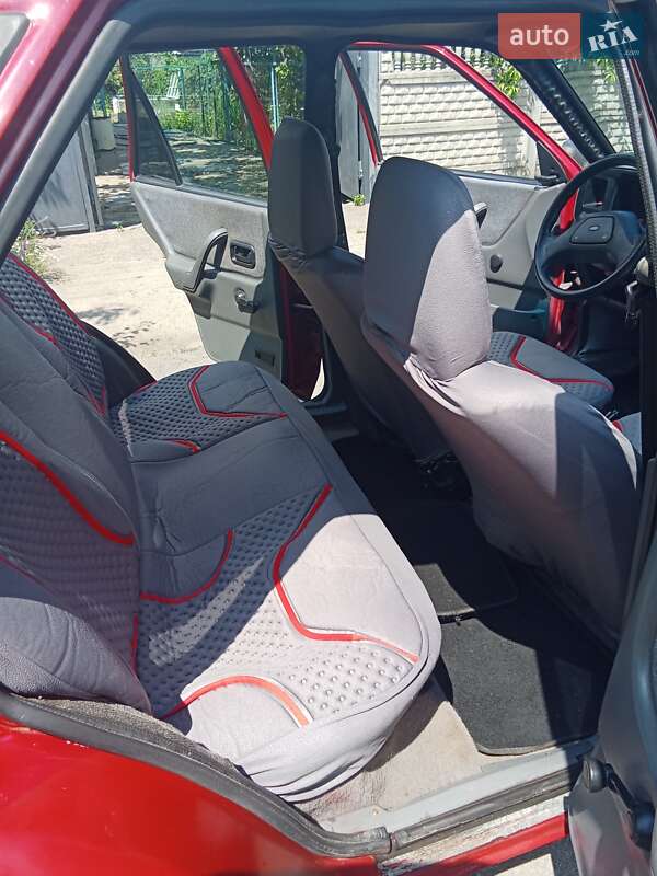 Хэтчбек Ford Escort 1986 в Кривом Роге фото 2 Хэтчбек Ford Escort 1986 в Кривом Роге