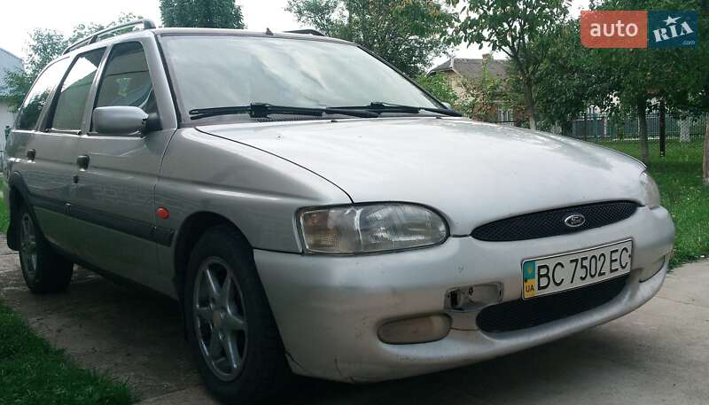 Универсал Ford Escort 1998 в Стрые