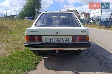Хэтчбек Ford Escort 1983 в 