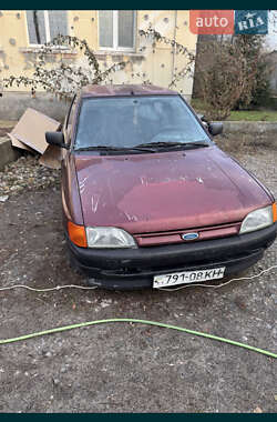 Хэтчбек Ford Escort 1991 в 