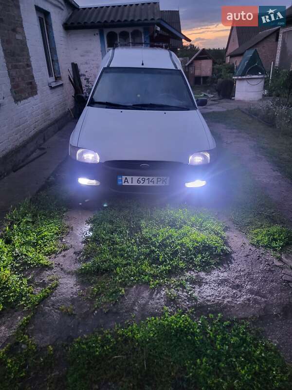 Универсал Ford Escort 1997 в Кагарлыке