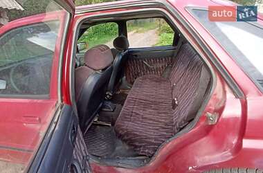 Хэтчбек Ford Escort 1993 в 